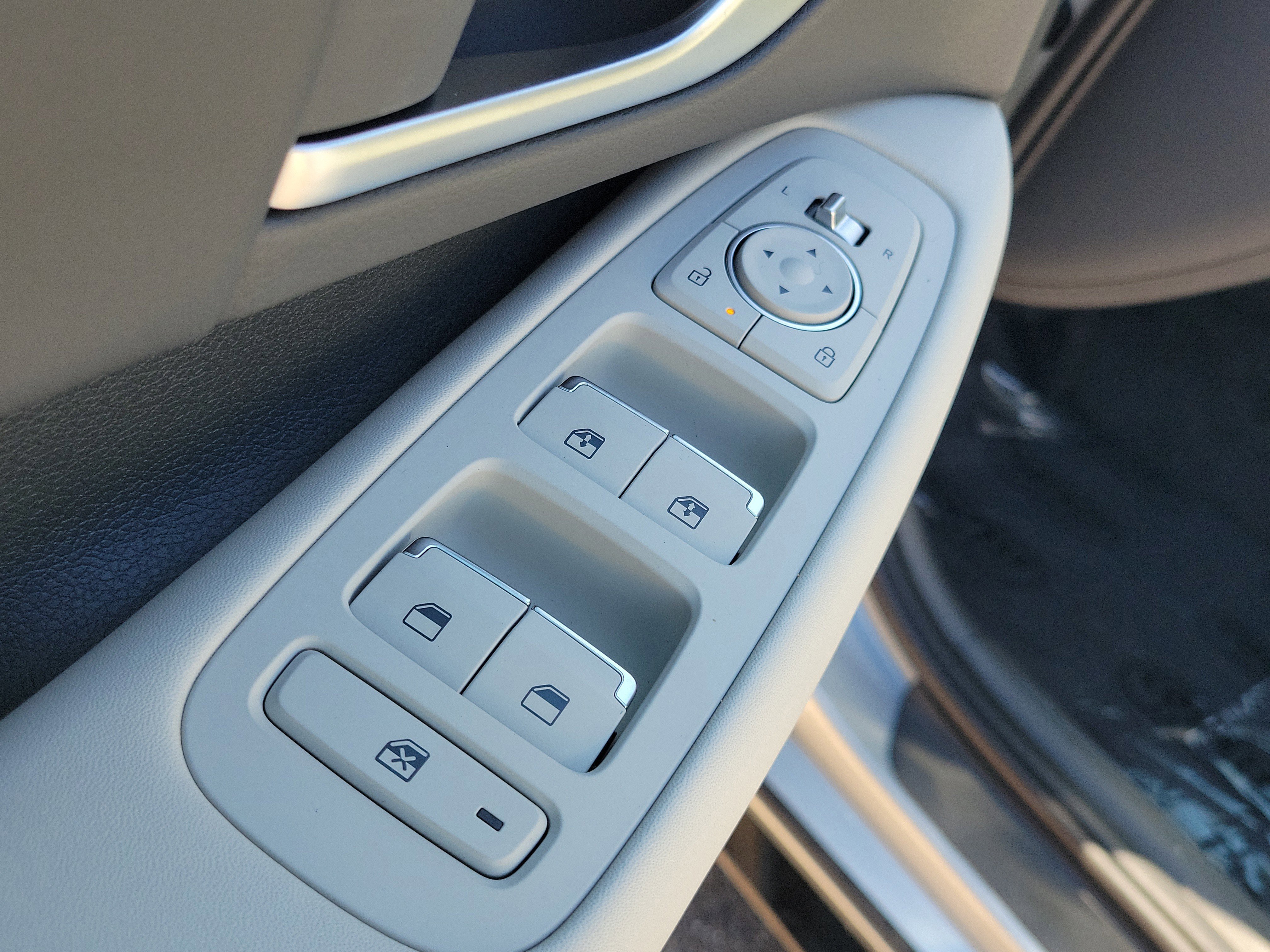 New 2025 Hyundai Sonata SEL image 30