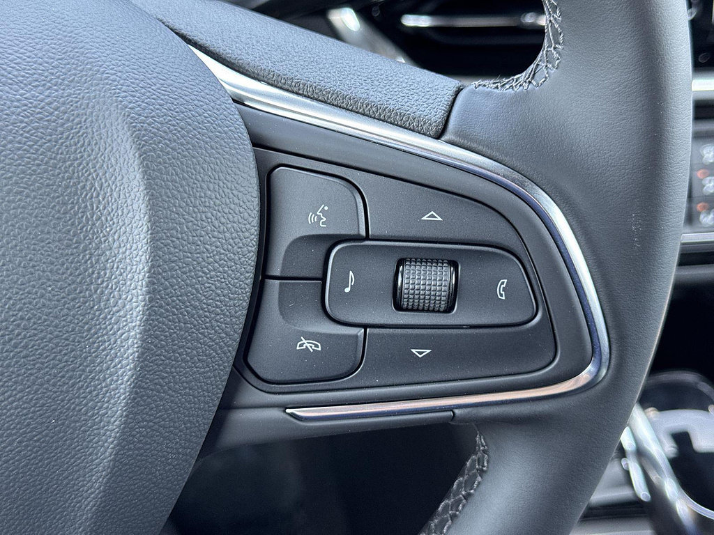 New 2026 Buick Envista Sport Touring FWD image 10