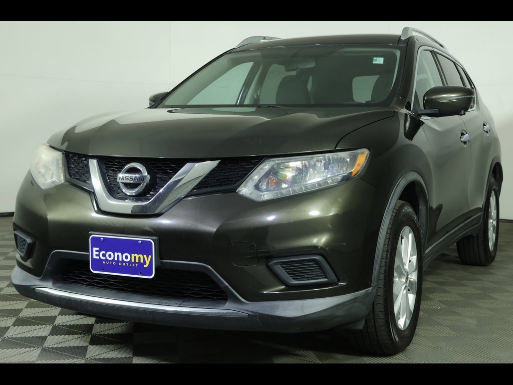 Used 2016 Nissan Rogue SV w/ SV Premium Package