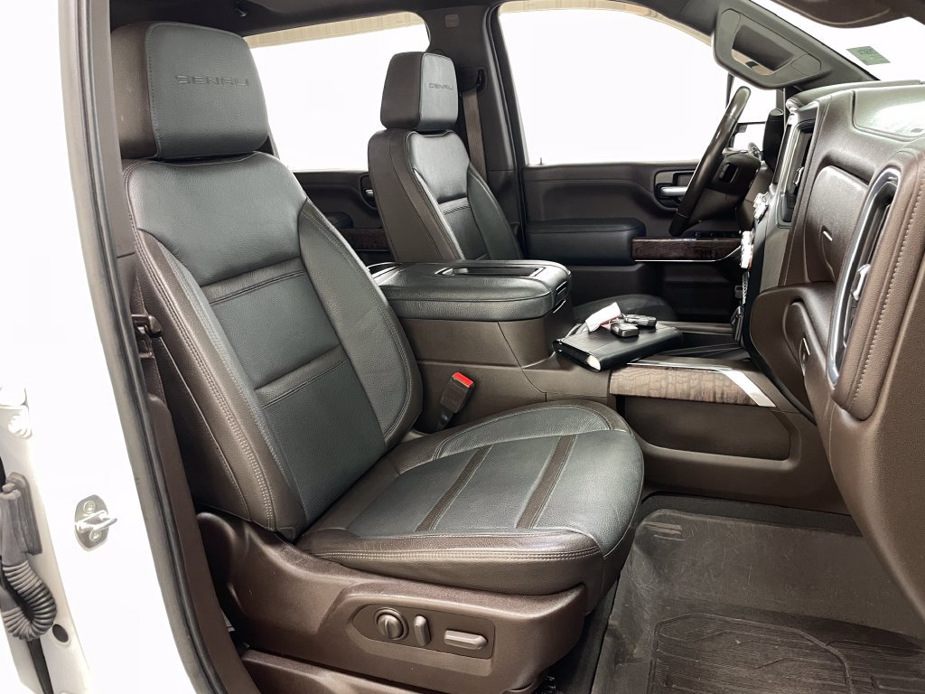 Used 2021 GMC Sierra 2500 Denali w/ Denali Ultimate Package AWD/4WD image 43