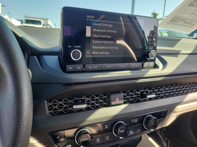 Certified 2023 Honda Accord EX image 25