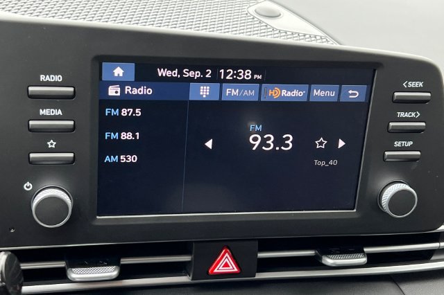 New 2026 Hyundai Elantra SE FWD image 16