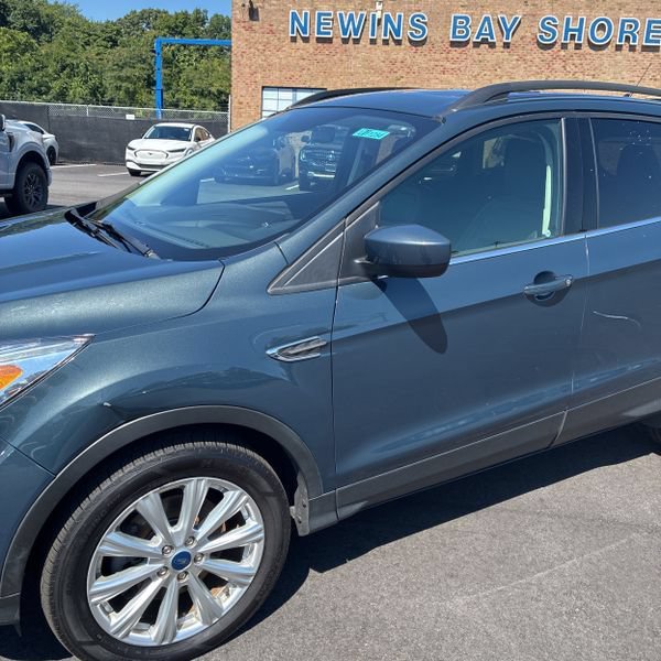 Used 2019 Ford Escape SEL AWD/4WD image 4