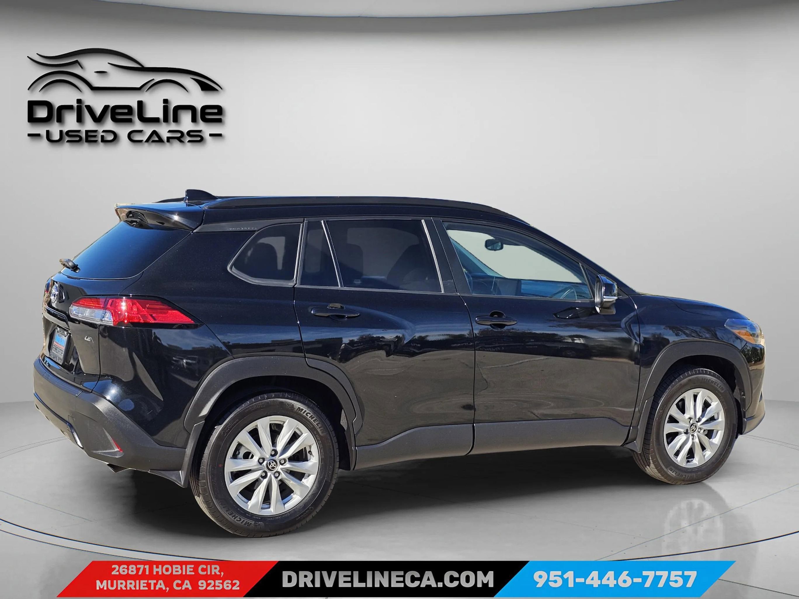 Used 2024 Toyota Corolla Cross LE image 10