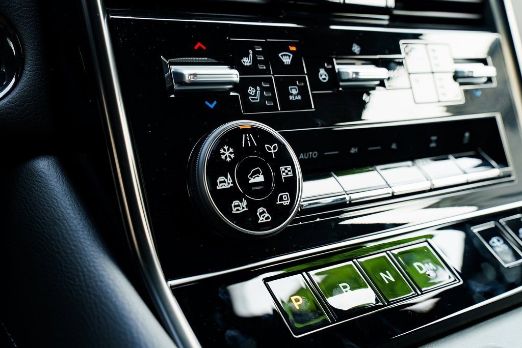 New 2026 Nissan Armada PRO-4X image 15