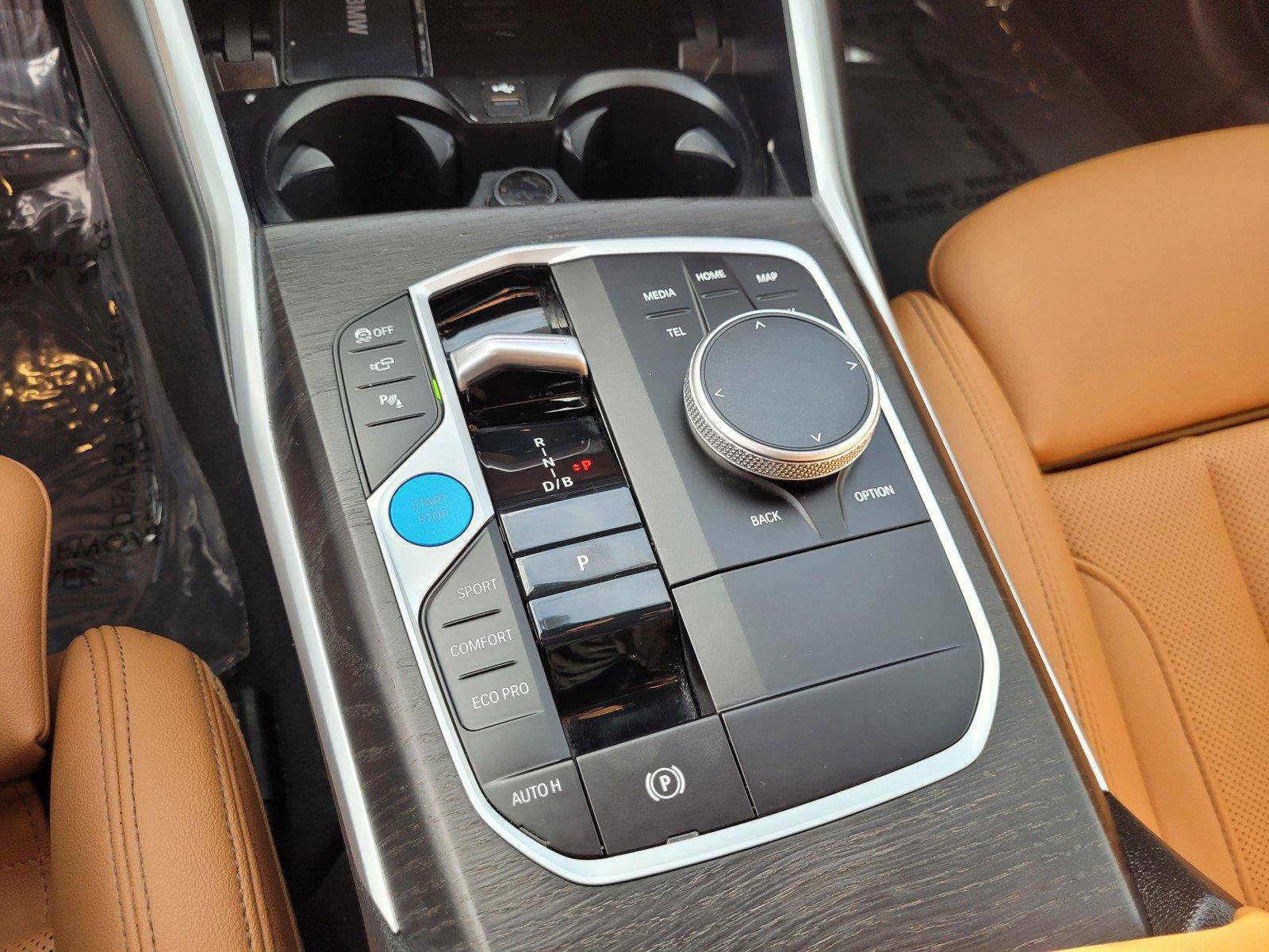 Used 2024 BMW i4 eDrive35 w/ Premium Package RWD image 25