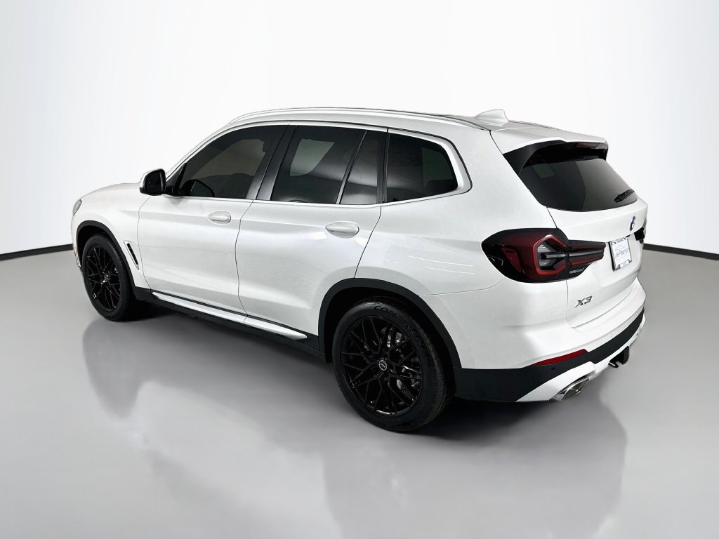 Used 2022 BMW X3 xDrive30i w/ Premium Package 2 AWD/4WD image 3