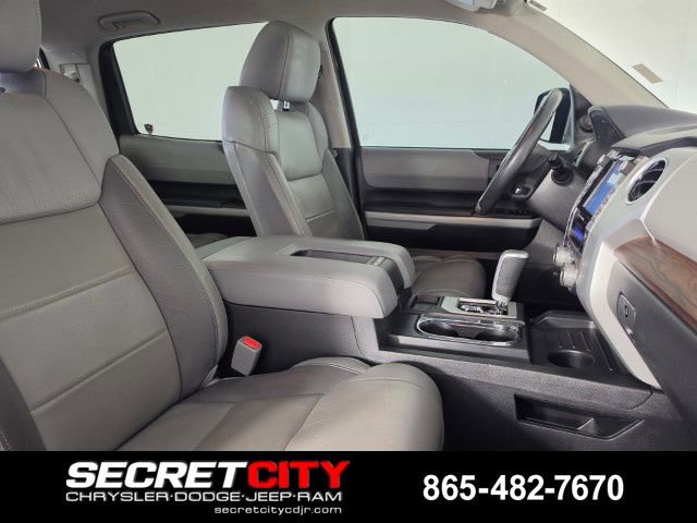 Used 2021 Toyota Tundra Limited w/ Limited Premium Package AWD/4WD image 32