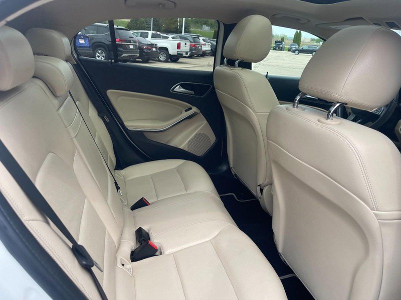 Used 2018 Mercedes-Benz GLA 250 w/ Premium Package image 14
