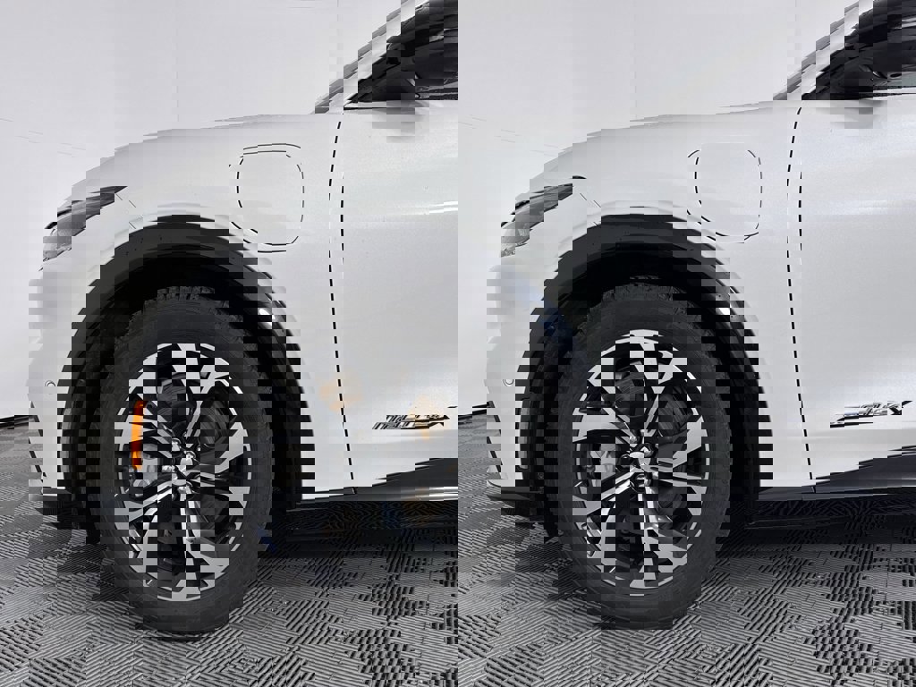 Used 2022 Ford Mustang Mach-E Premium image 21