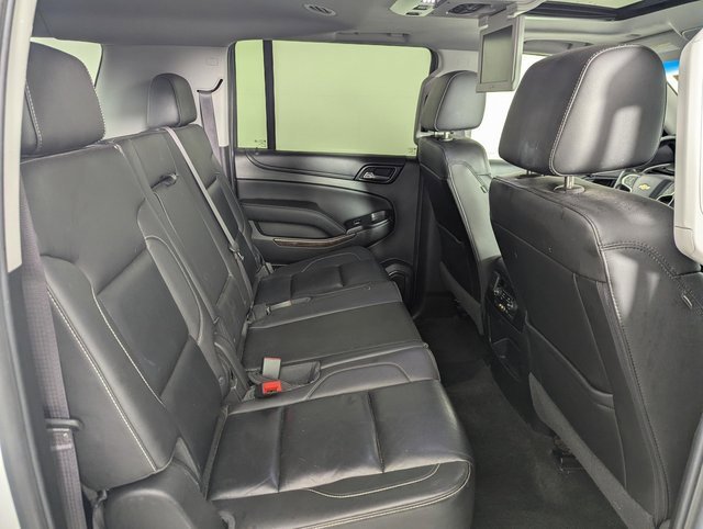 Used 2016 Chevrolet Suburban LT w/ Luxury Package image 21