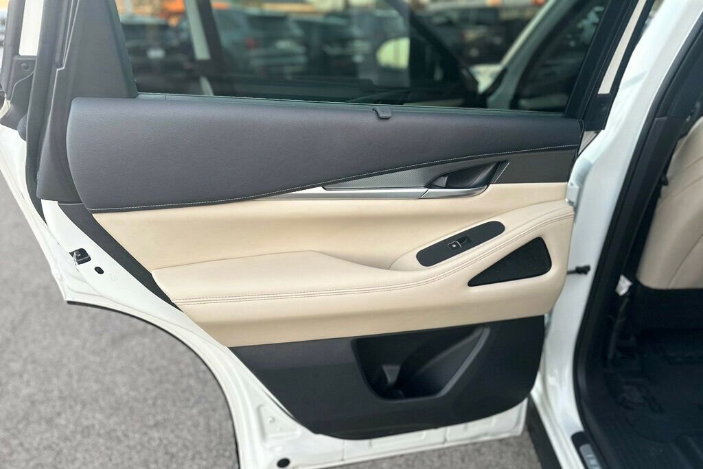 Used 2023 INFINITI QX60 Luxe w/ Cargo Package image 17