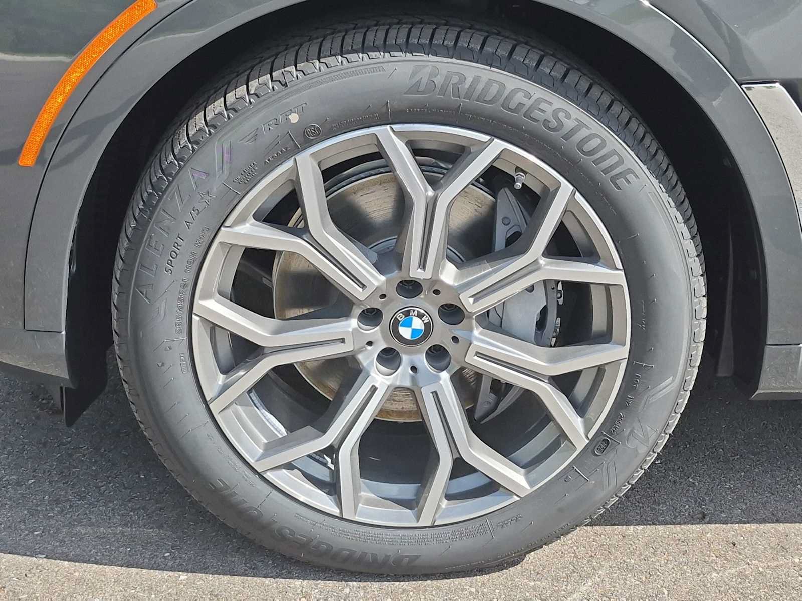 New 2027 BMW X7 xDrive40i AWD/4WD image 13