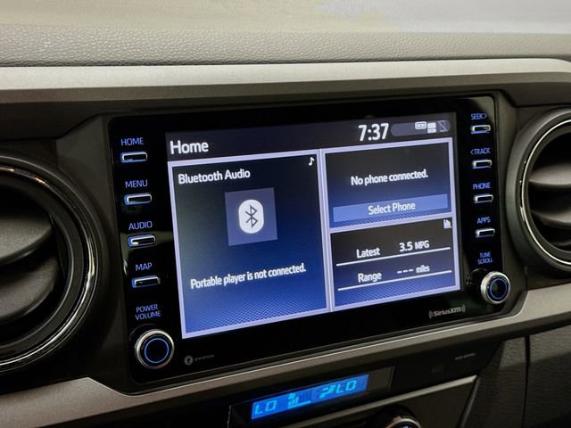 Used 2022 Toyota Tacoma TRD Sport image 14