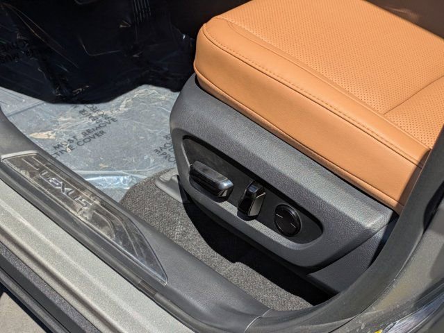 Used 2025 Lexus NX 350h AWD w/ Cold Area Package image 12