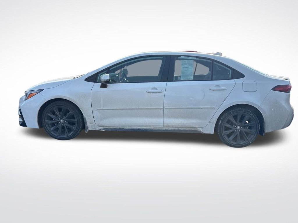 Used 2024 Toyota Corolla XSE image 6