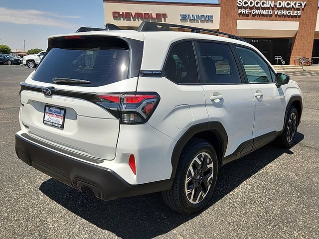 Certified 2025 Subaru Forester Premium AWD/4WD image 4
