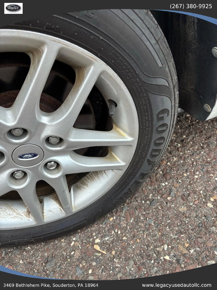 Used 2012 Ford Fusion S FWD image 14