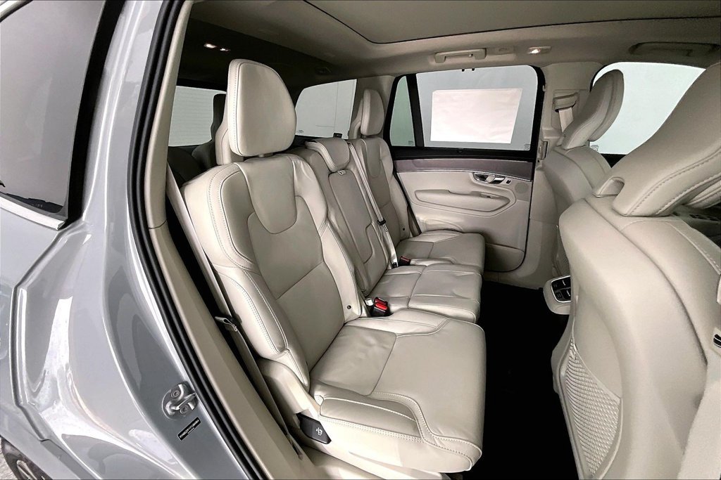 New 2026 Volvo XC90 B6 Ultra w/ Protection Package AWD/4WD image 8