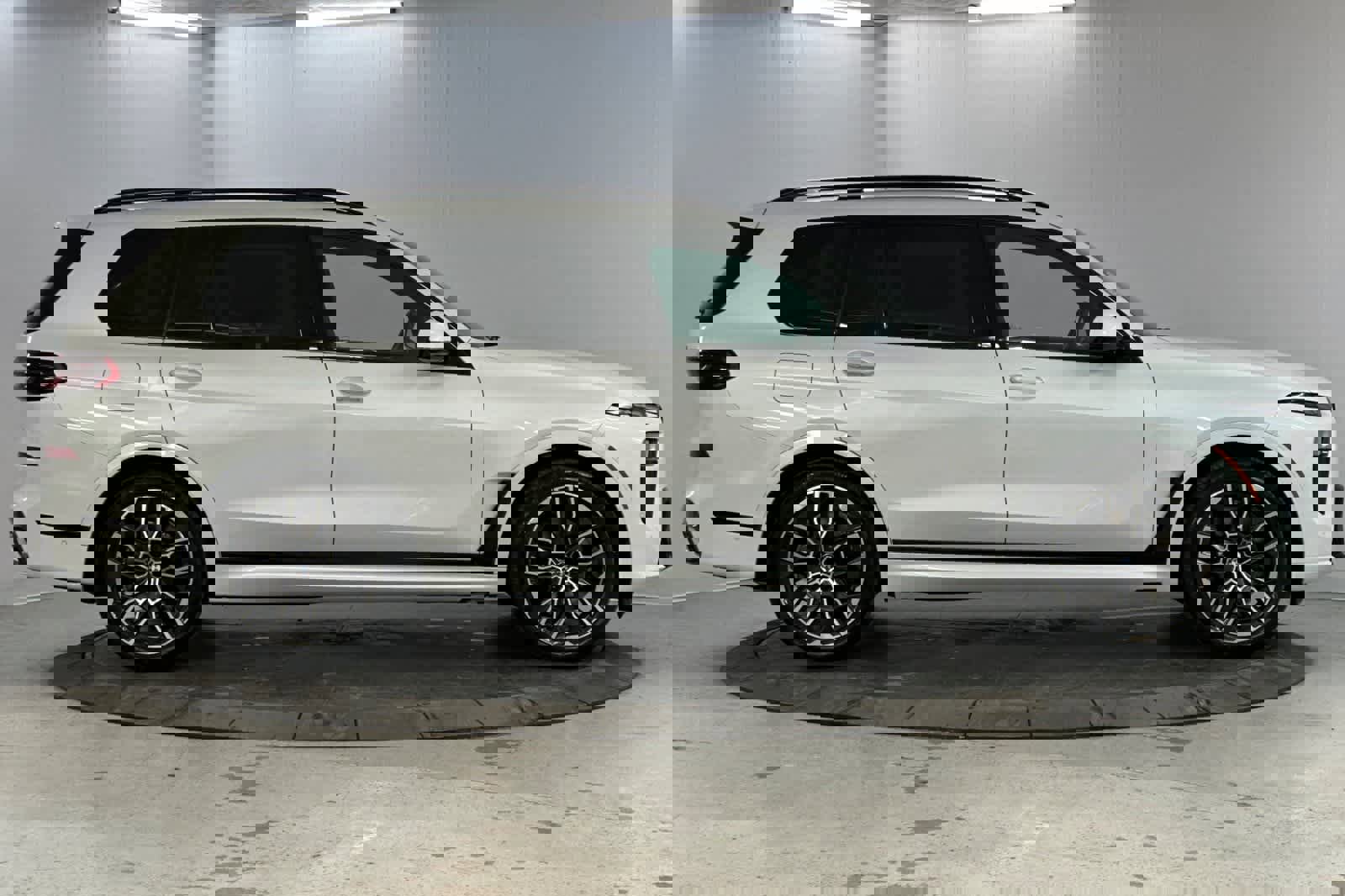 Used 2026 BMW X7 xDrive40i w/ Executive Package image 8