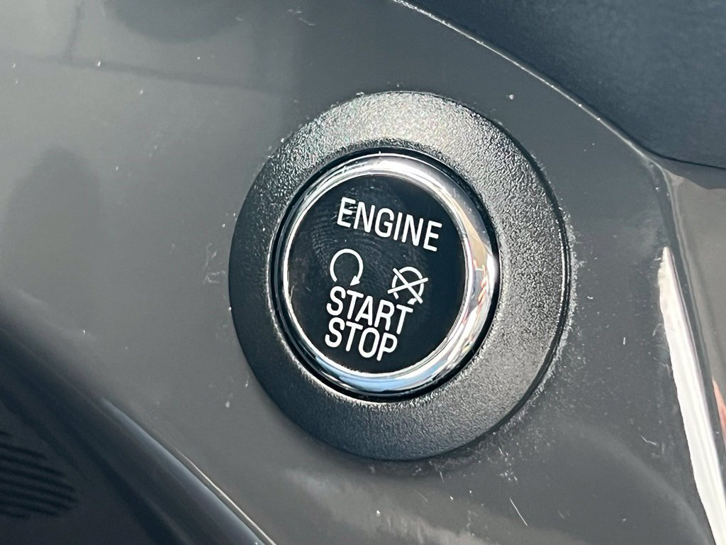 Used 2016 Ford Escape Titanium AWD/4WD image 31