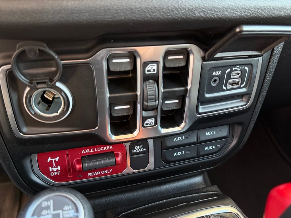 Certified 2025 Jeep Wrangler Unlimited Sport S 4xe image 26