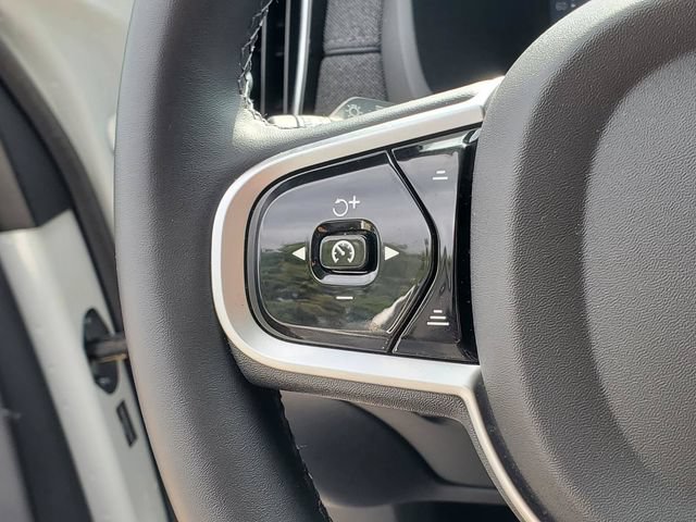 Certified 2025 Volvo XC90 B6 Plus AWD/4WD image 20