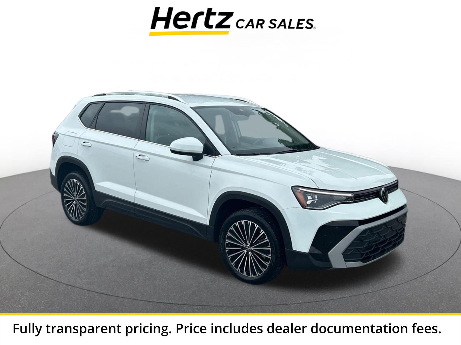Used 2026 Volkswagen Taos SE FWD image 1