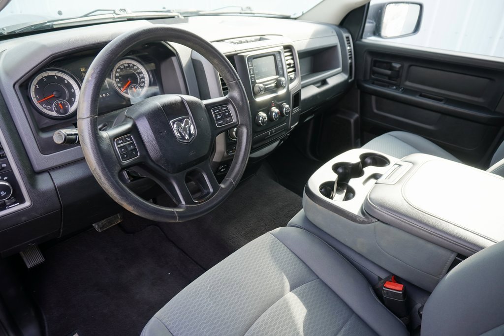 Used 2018 RAM 1500 Express w/ Black Ram 1500 Express Group image 12