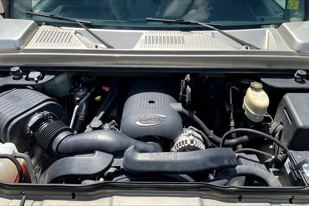 Used 2003 HUMMER H2 w/ Preferred Equipment Group AWD/4WD image 25