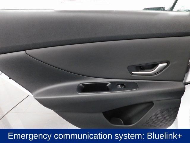 Certified 2025 Hyundai Elantra SEL image 23