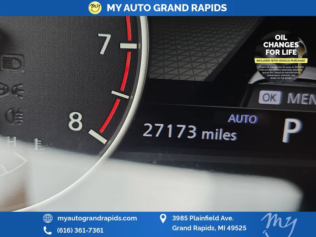 Used 2023 Nissan Rogue SV AWD/4WD image 17