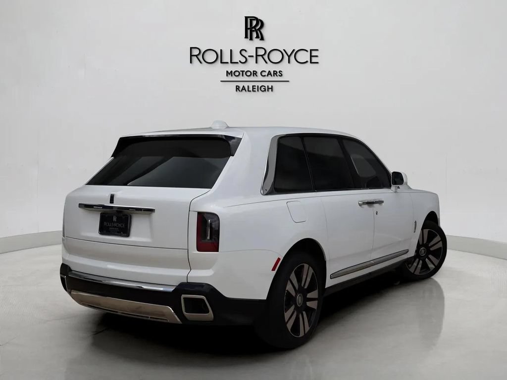 Certified 2026 Rolls-Royce Cullinan AWD/4WD image 2
