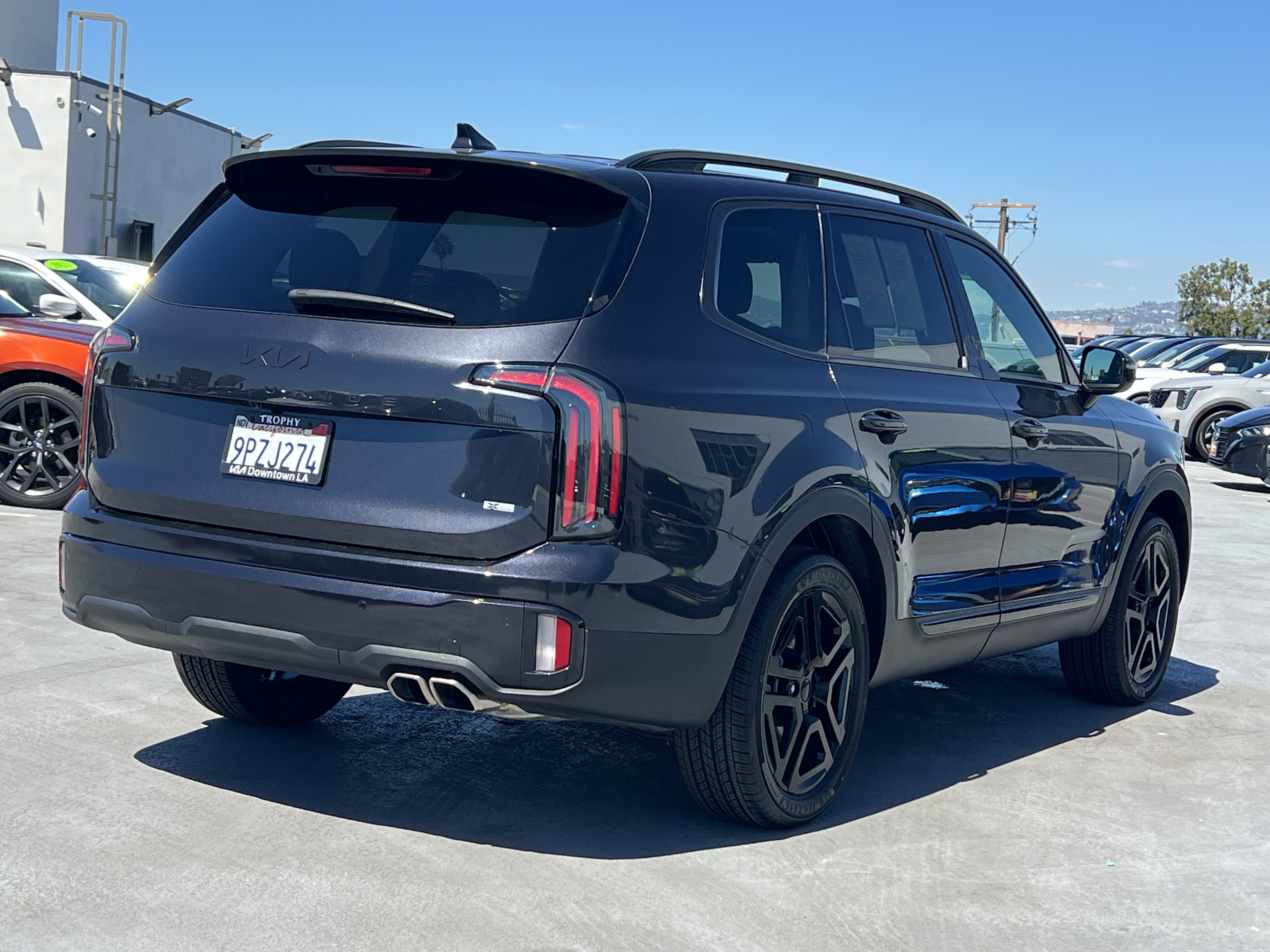 Certified 2025 Kia Telluride SX Prestige X-Line AWD/4WD image 7