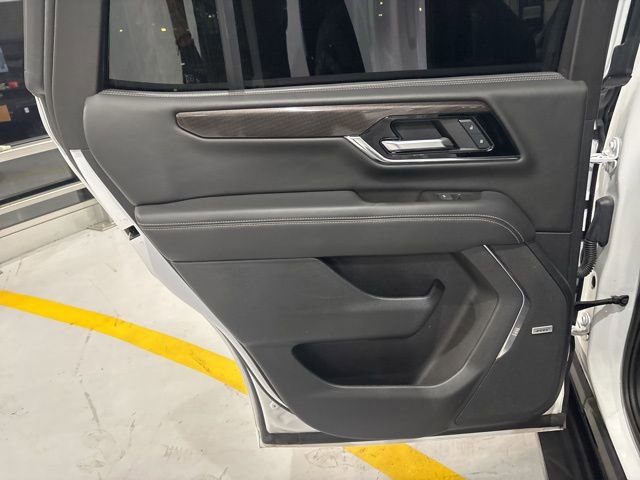 Used 2025 GMC Yukon Elevation w/ Technology Package image 30
