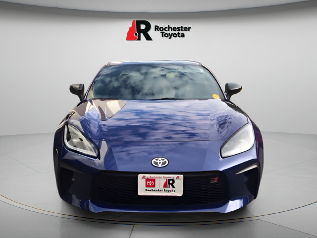 Certified 2024 Toyota GR86 Premium w/ Performance Package RWD image 2
