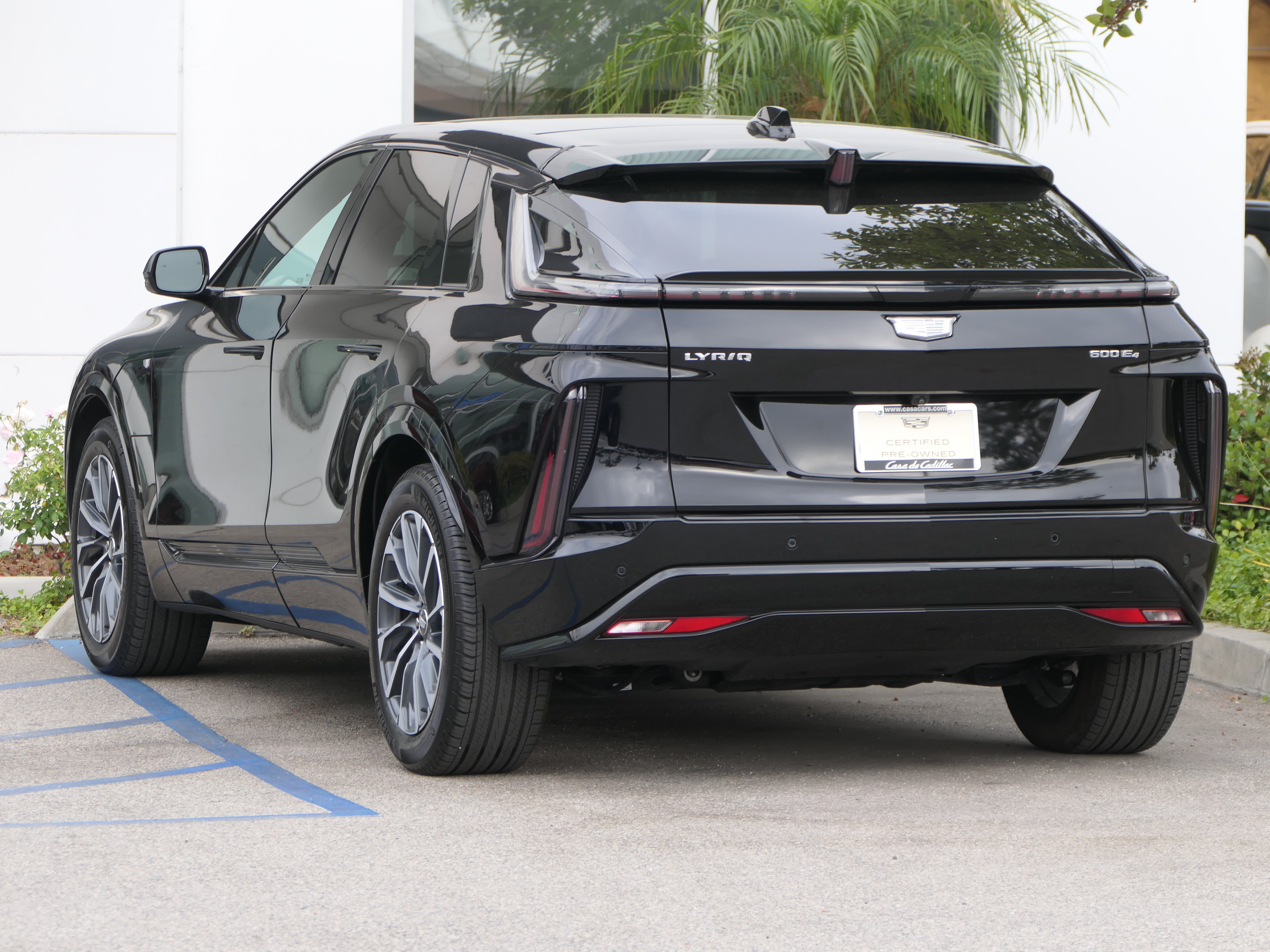 Certified 2024 Cadillac Lyriq Sport AWD/4WD image 3