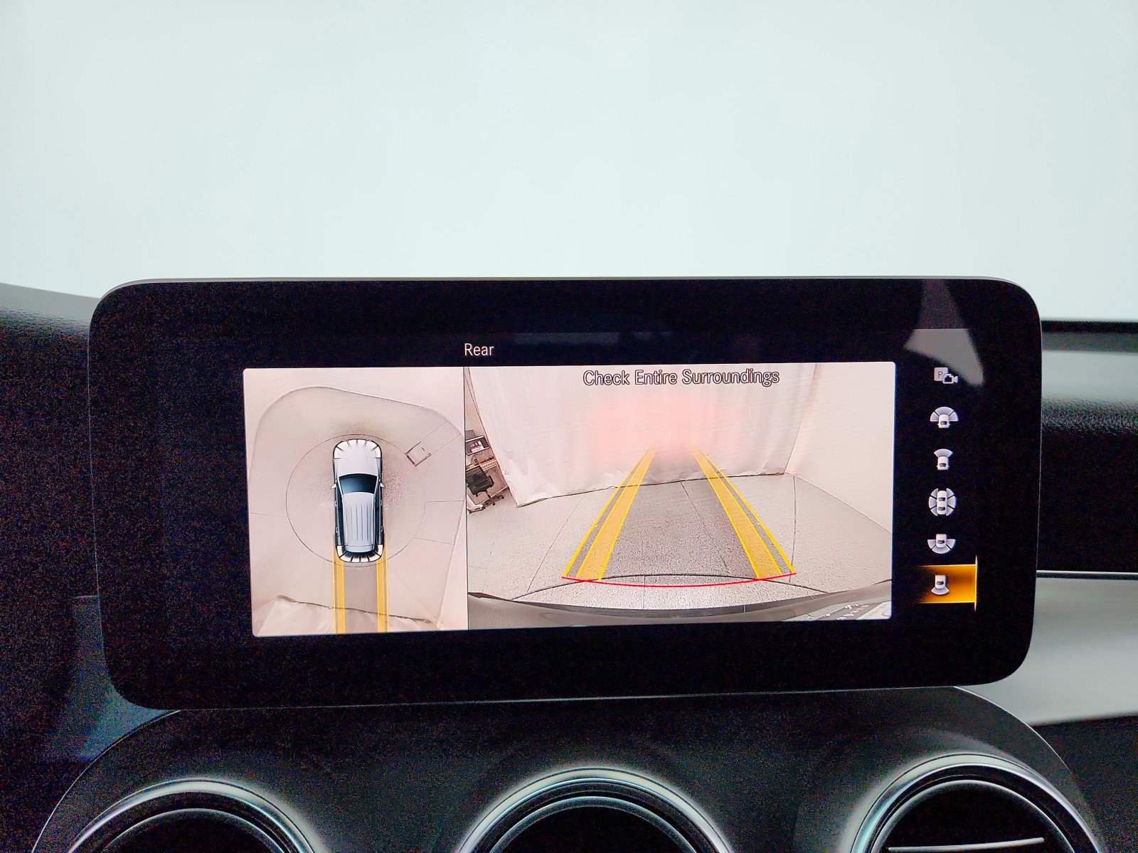 Certified 2022 Mercedes-Benz GLC 300 4MATIC image 29