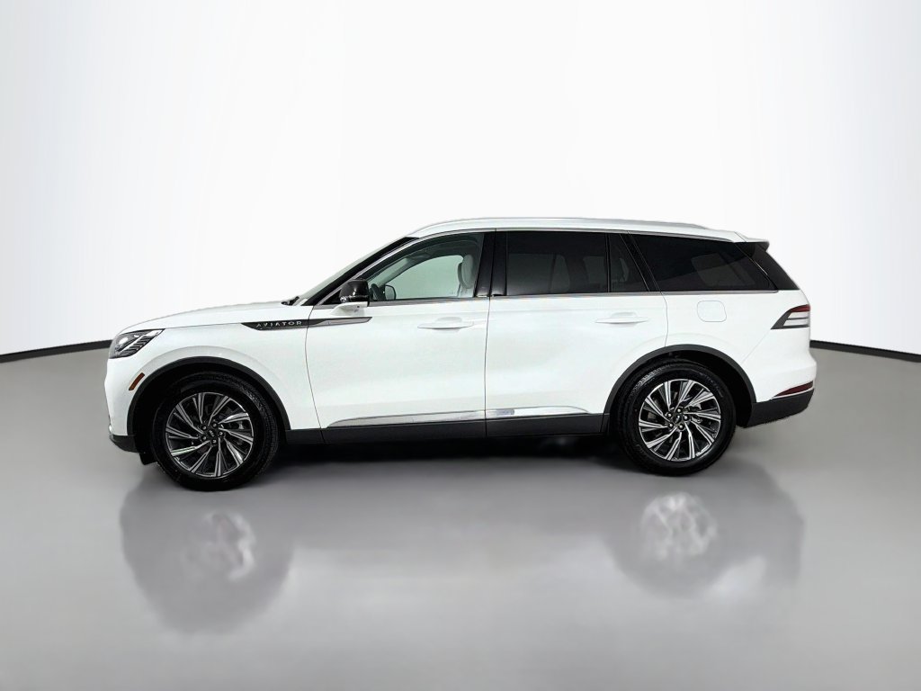 New 2027 Lincoln Aviator 2WD image 8