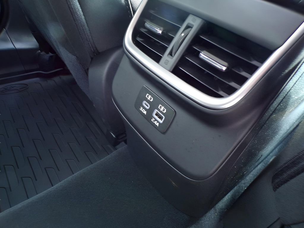 Certified 2025 Subaru Outback Premium image 9