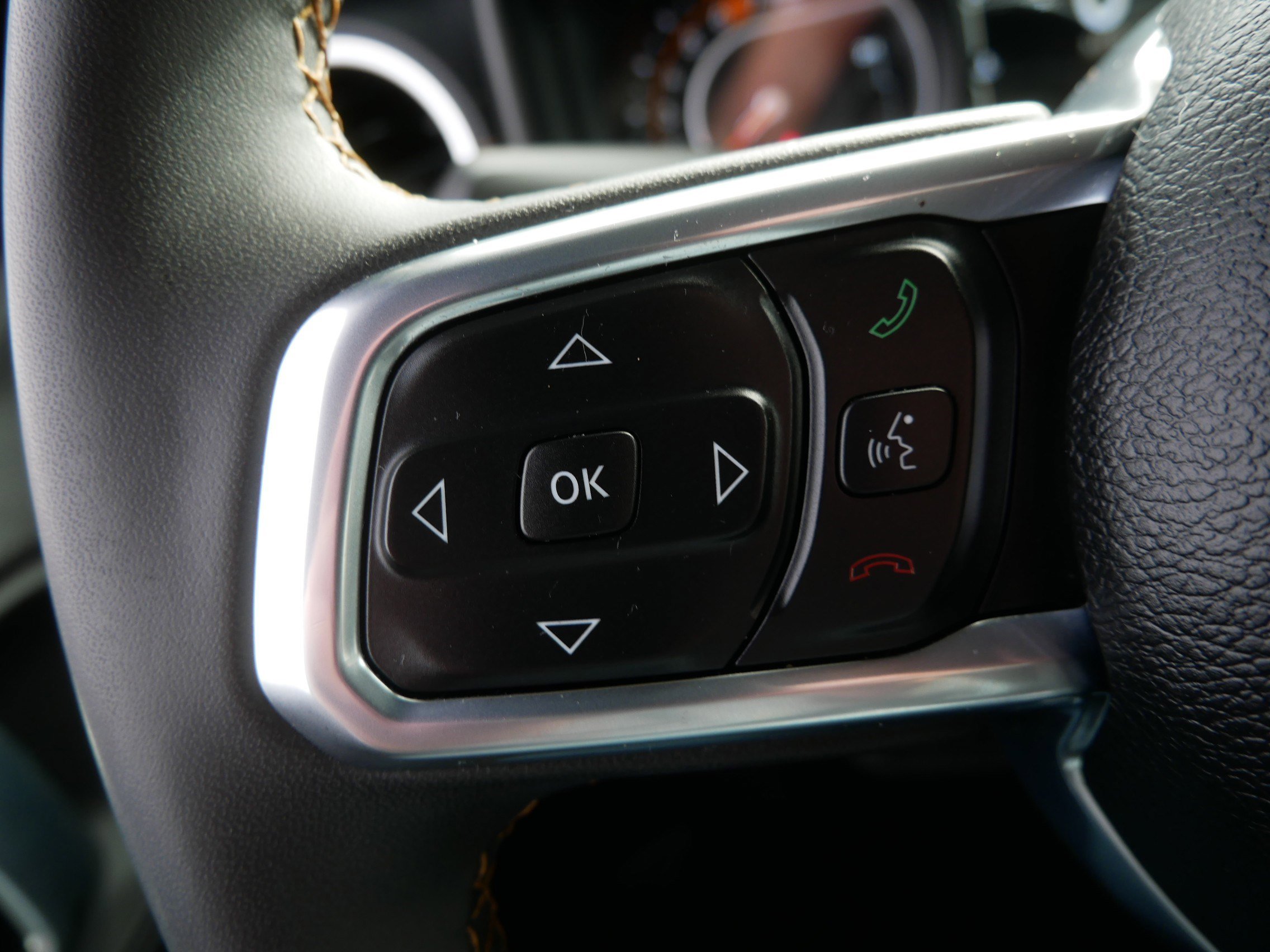 Used 2024 Jeep Wrangler Sahara image 22