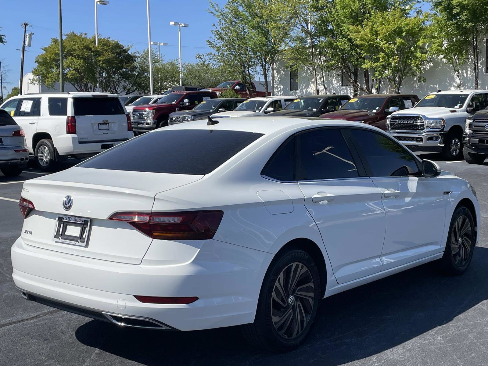 Used 2019 Volkswagen Jetta SEL Premium FWD image 7