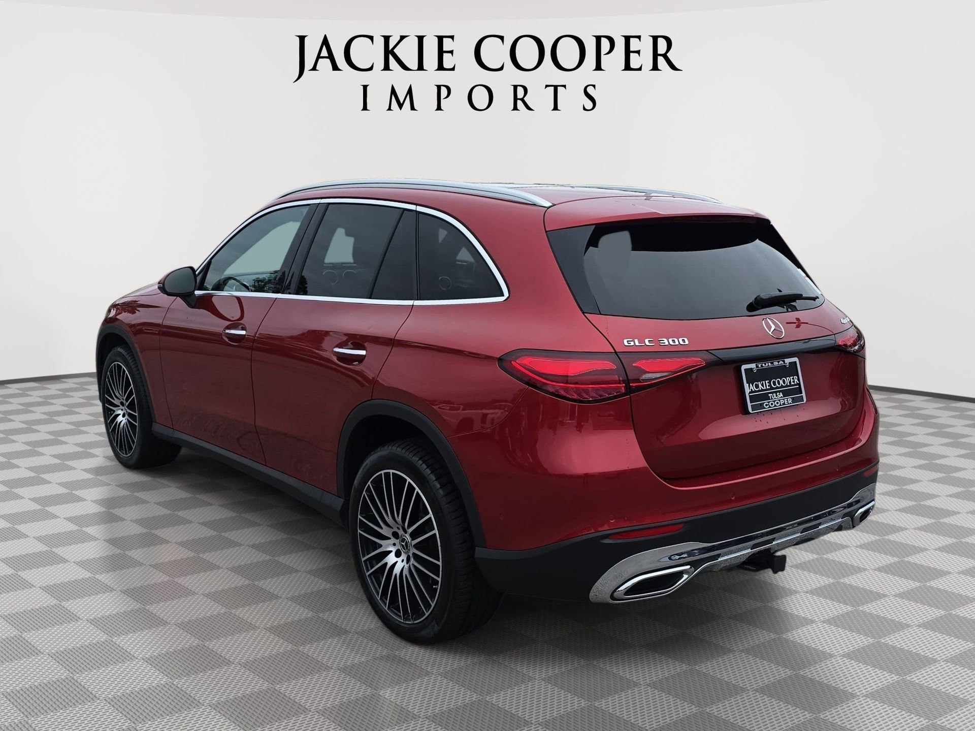 Used 2023 Mercedes-Benz GLC 300 4MATIC image 7