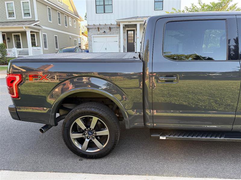 Used 2017 Ford F150 Lariat w/ Equipment Group 502A Luxury AWD/4WD image 7