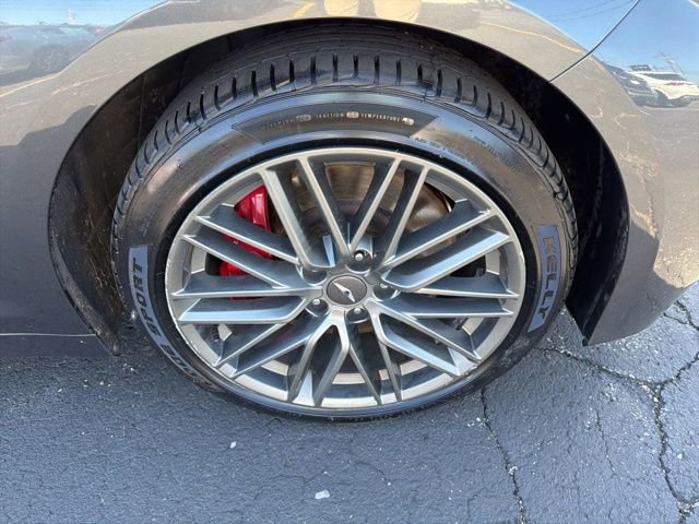 Used 2019 Genesis G70 3.3T Advanced w/ Prestige Package AWD/4WD image 7