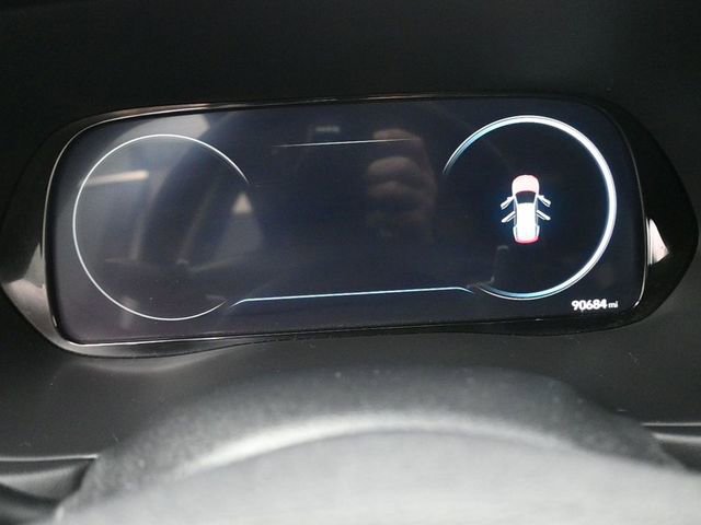 Used 2022 Hyundai Palisade Limited w/ Winter Package image 16