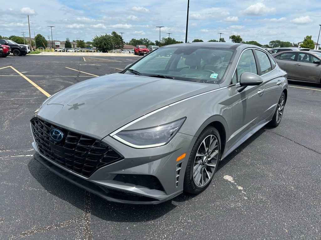 Used 2021 Hyundai Sonata Limited FWD image 4