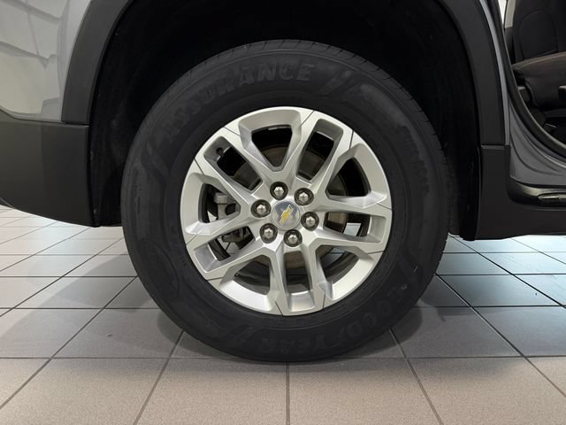 Used 2021 Chevrolet Traverse LT FWD image 9