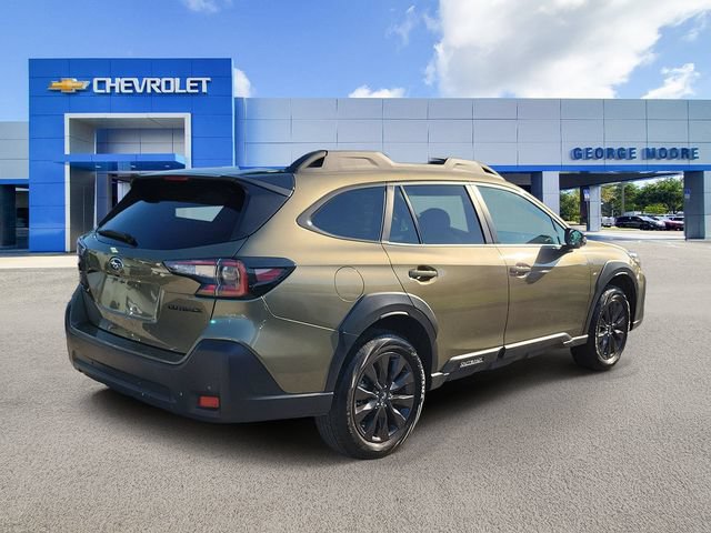 Used 2025 Subaru Outback Onyx Edition AWD/4WD image 4