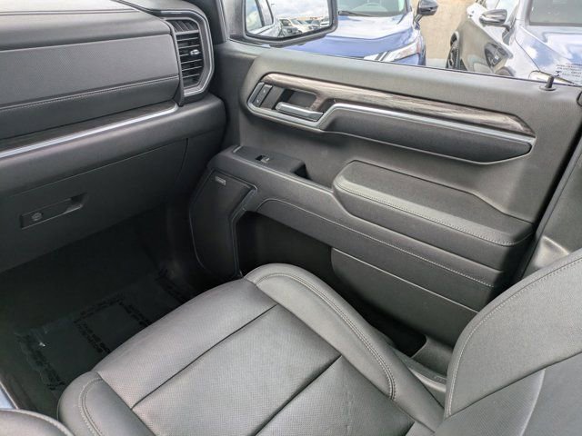 Used 2023 Chevrolet Silverado 1500 LTZ image 14